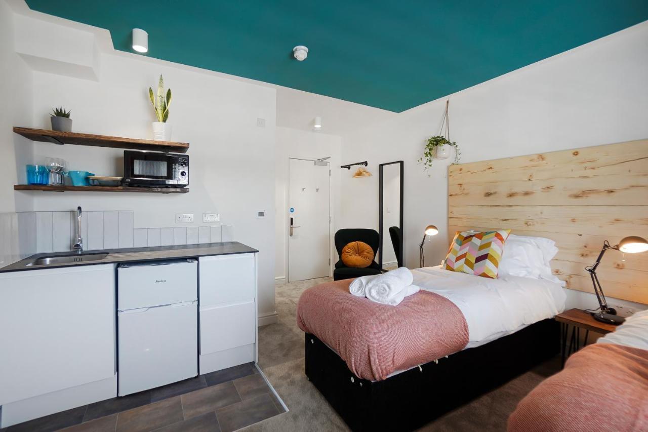 Stylish Eco Aparthotel In Folkestone Exterior foto