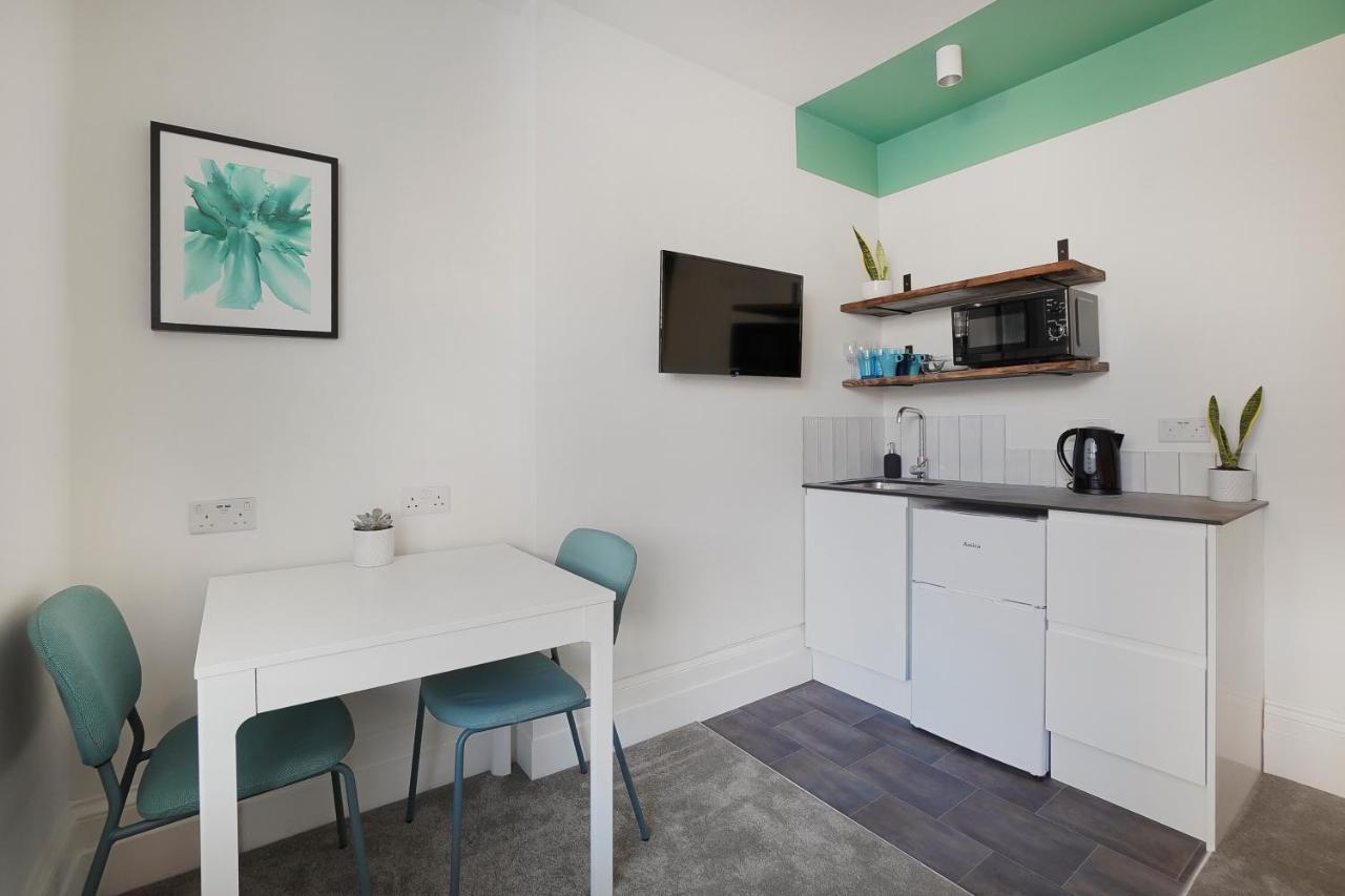 Stylish Eco Aparthotel In Folkestone Exterior foto