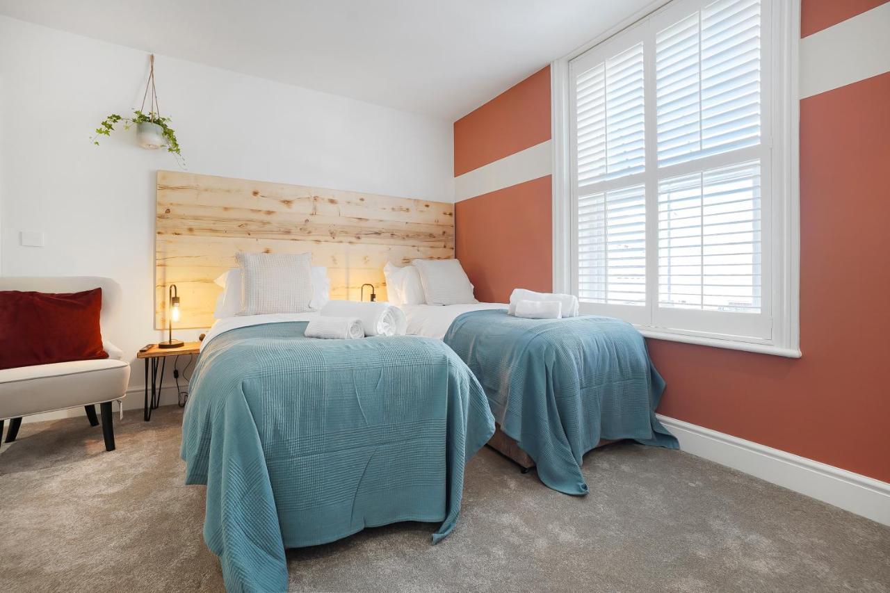 Stylish Eco Aparthotel In Folkestone Exterior foto